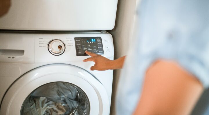 How do I force drain my Samsung washer