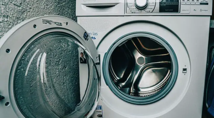 whirlpool washing machine spinning