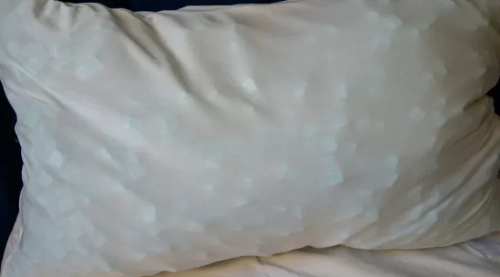How to Wash Foam Pillows